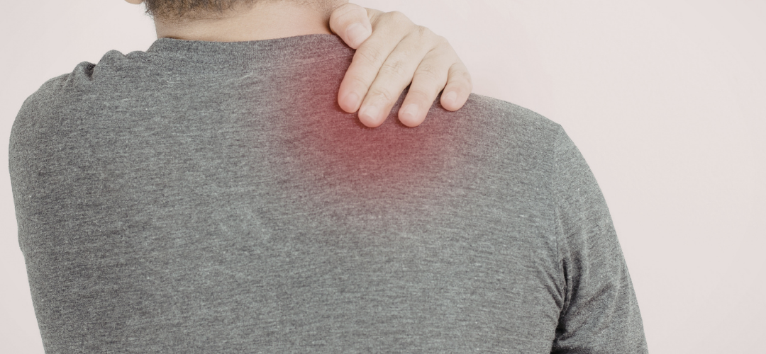 כאבי כתף בלילה – למה זה קורה ואיך להקל על הכאב